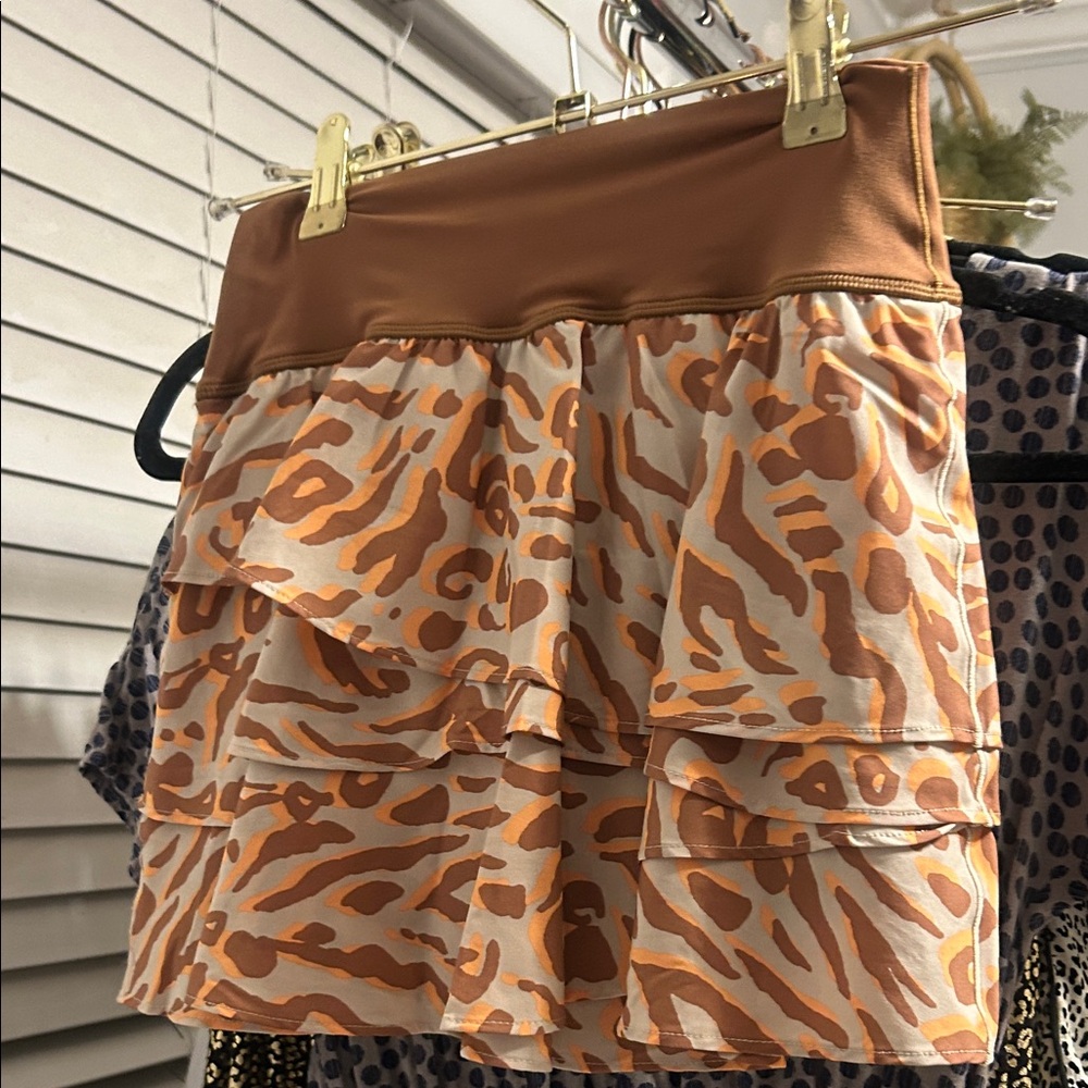 Offline by Aerie Ruffled Skirt,- size xs/s NWT - MSRP $35